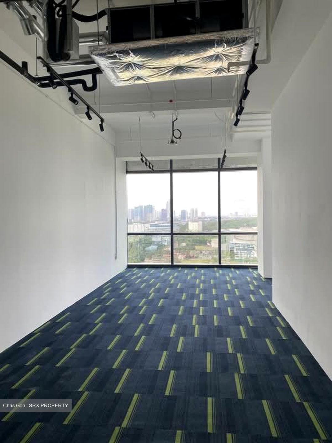 Woodlands Avenue 5 (D25), Office #568698211